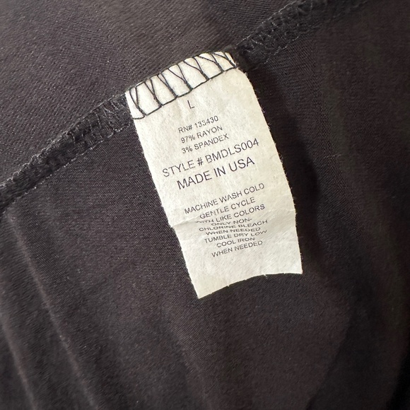 Mother Bee Apparel Black Dress with pockets - Picture 10 of 10